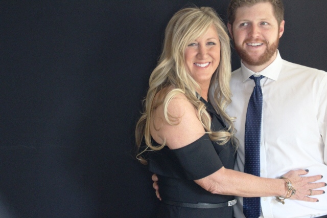 Hedrick wedding  | View more photos from the event at gallery.saycheesephotobooth.com/u/SayCheesePhotoBooth/Hedrick-wedding